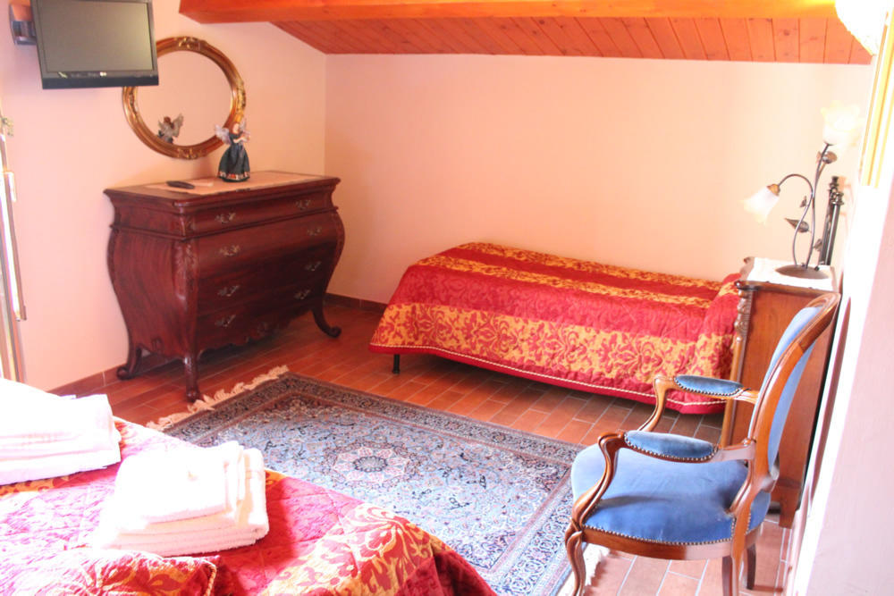 B&B La Ginestra Civita Cameră foto